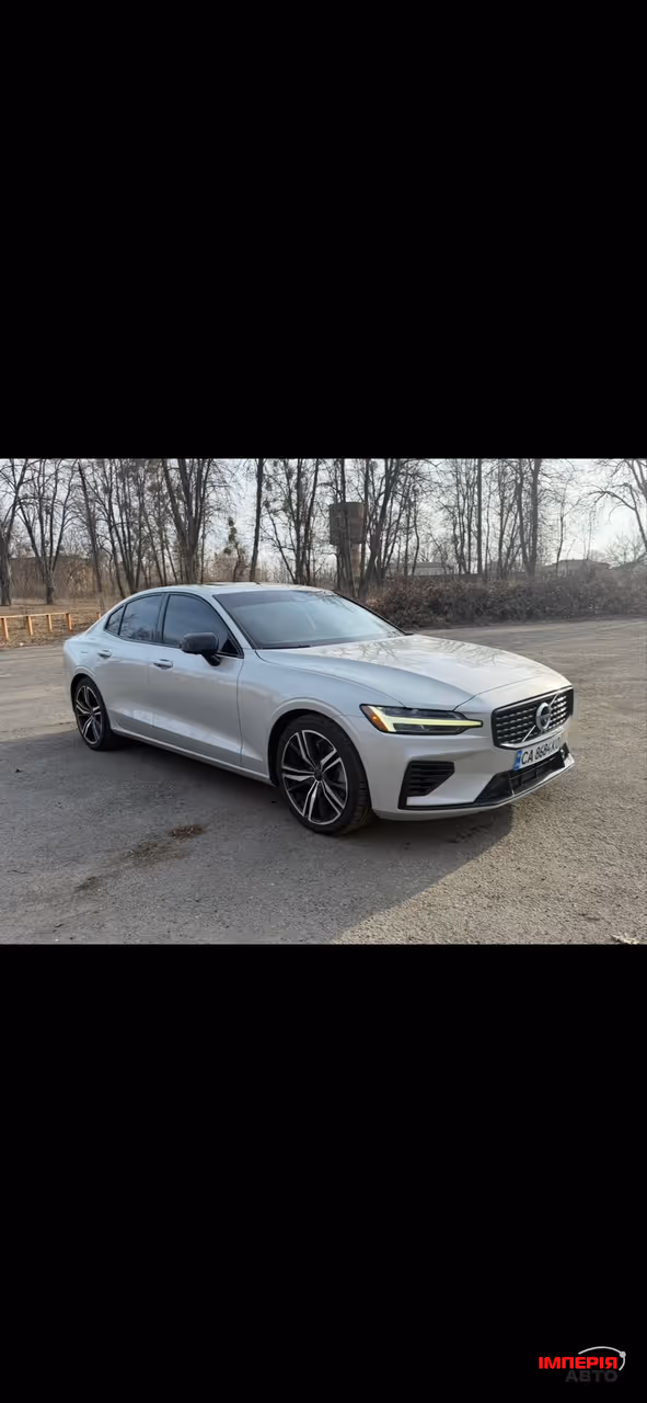 Volvo S60 - фото 2