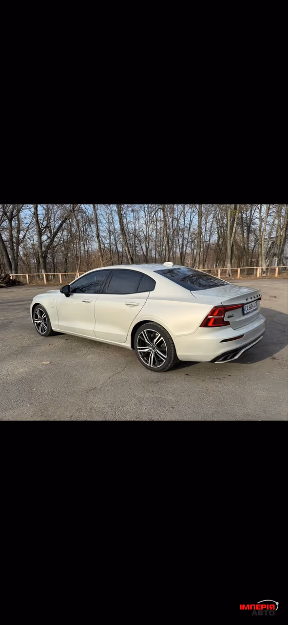 Volvo S60 - фото 4