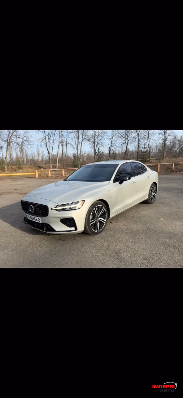 Volvo S60 - фото 3