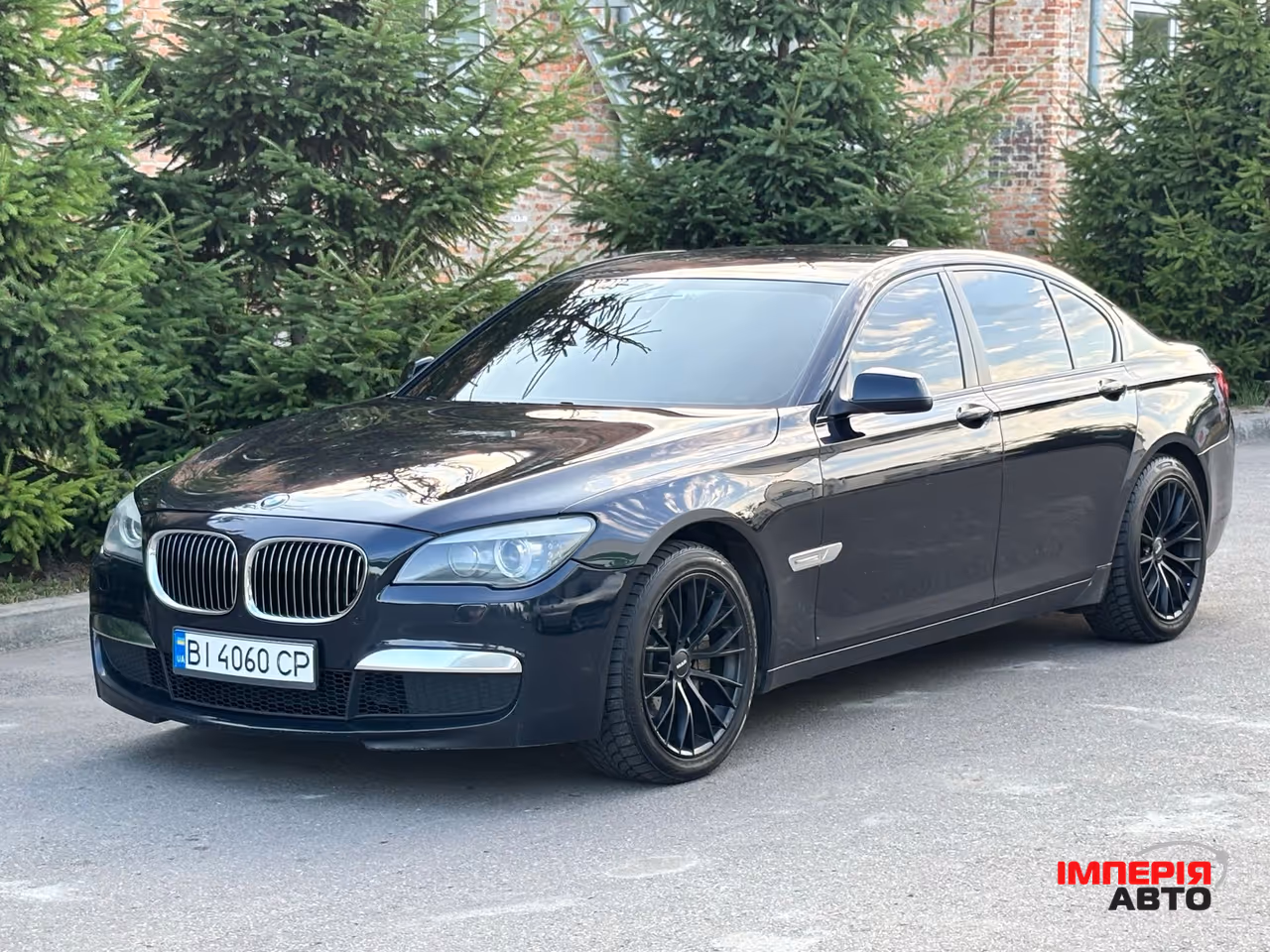 BMW 7 серії - фото 1