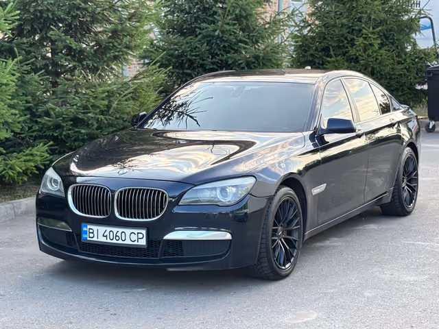 BMW 7 серії - фото 2