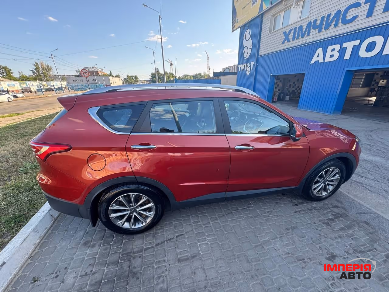 Jetour X70 - фото 7