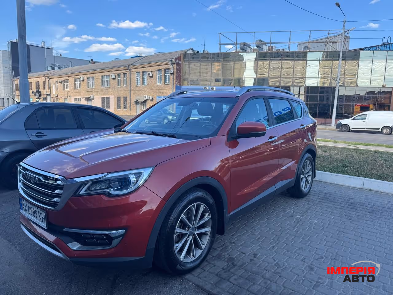 Jetour X70 - фото 1
