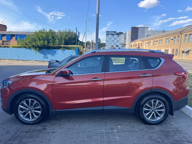 Jetour X70 - зображення 3