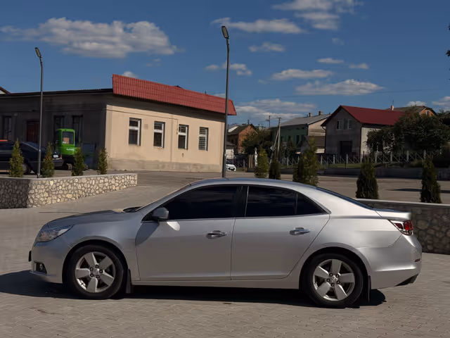 Chevrolet Malibu - фото 3