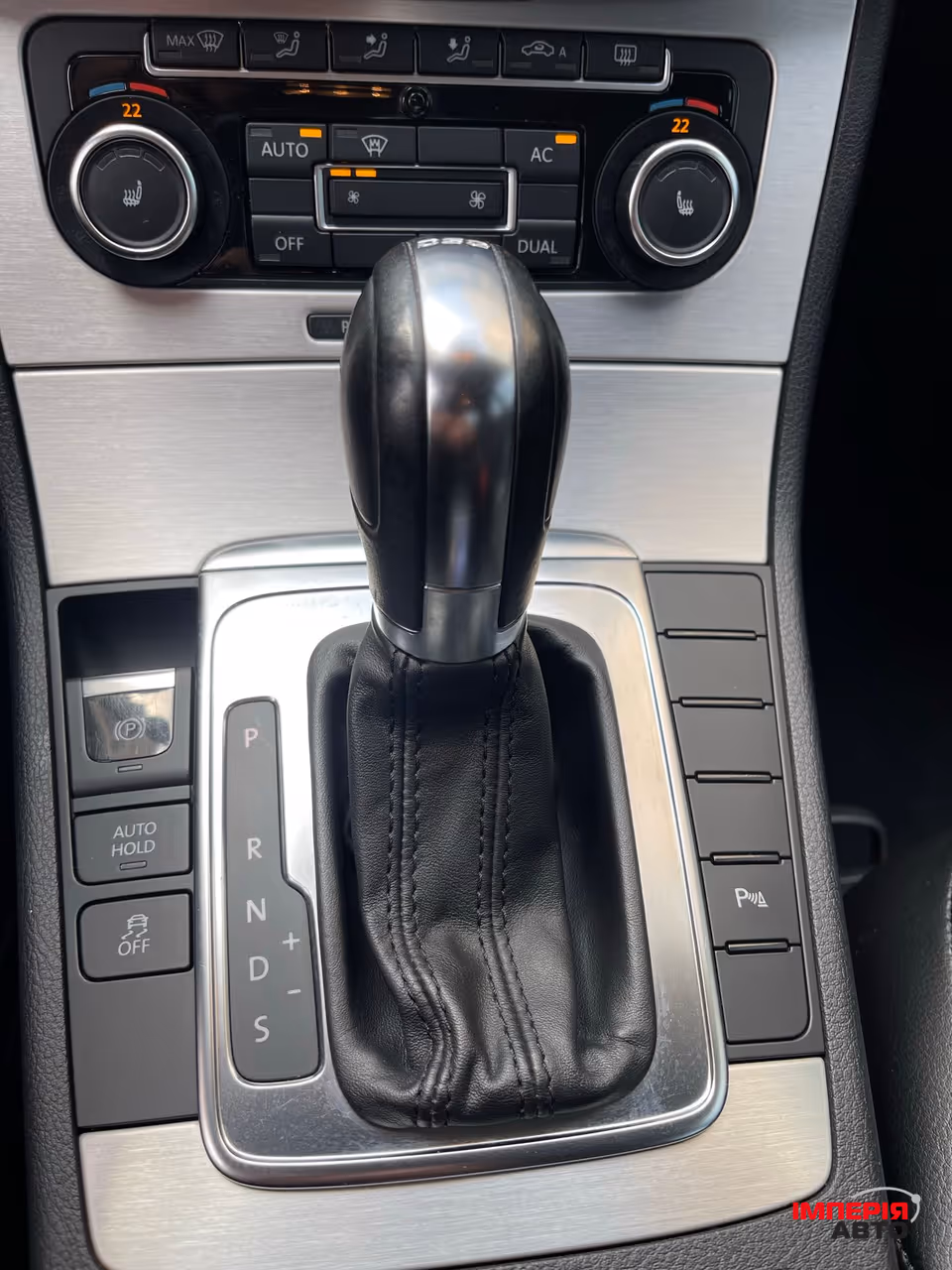 Volkswagen Passat - фото 9