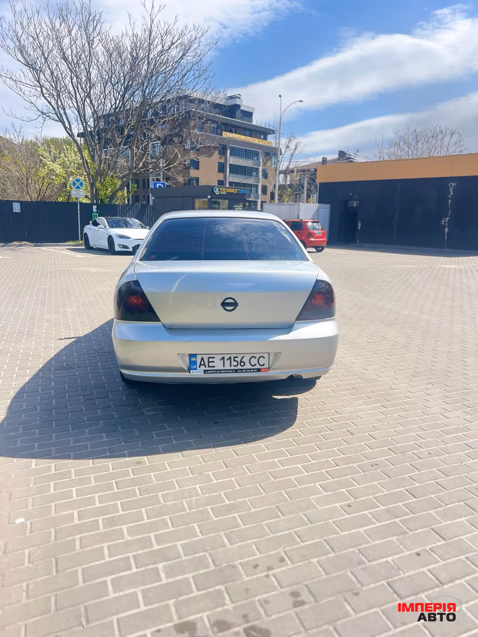 Nissan Almera Classic - фото 4