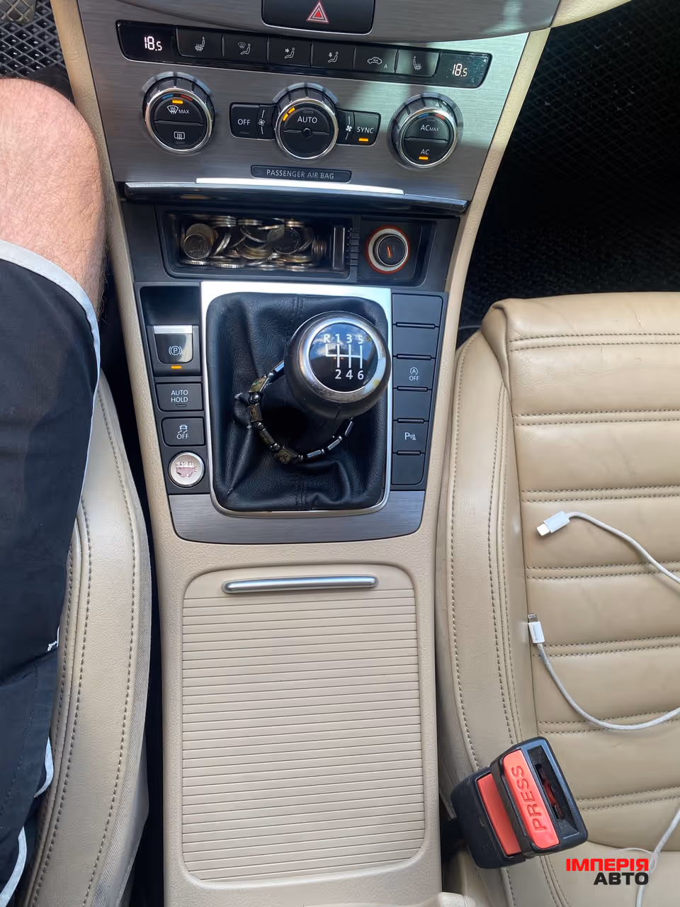 Volkswagen Passat - фото 32