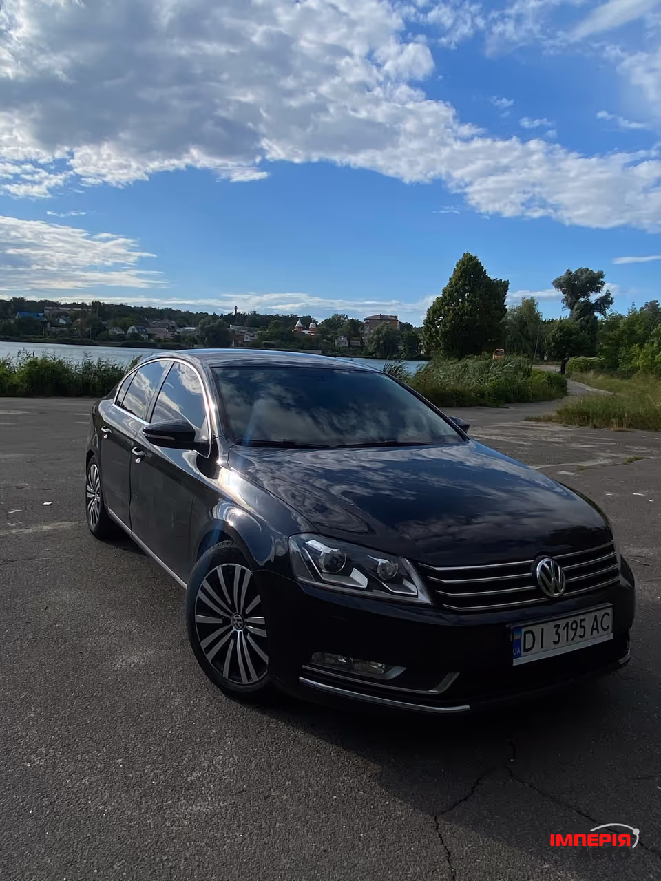 Volkswagen Passat - фото 1