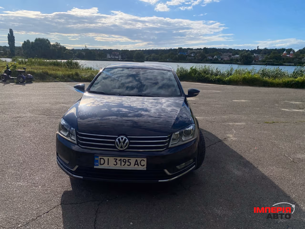 Volkswagen Passat - фото 2
