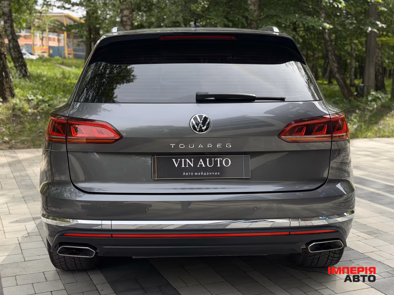 Volkswagen Touareg - фото 6