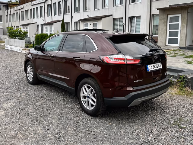 Ford Edge - фото 4