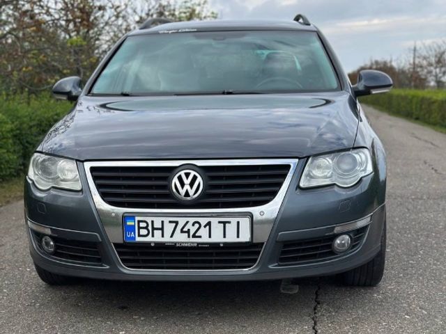 Volkswagen Passat 2010, Одеса, $6 700 - зображення 1