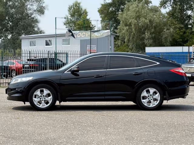 Honda Crosstour - фото 1