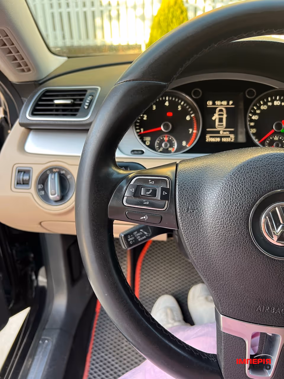 Volkswagen Passat CC - фото 23