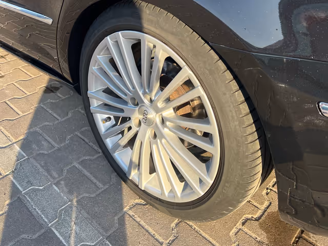 Volkswagen Passat CC - фото 5