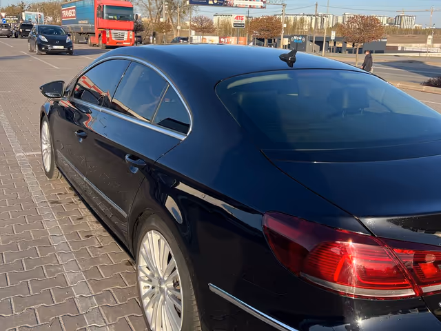 Volkswagen Passat CC - фото 4