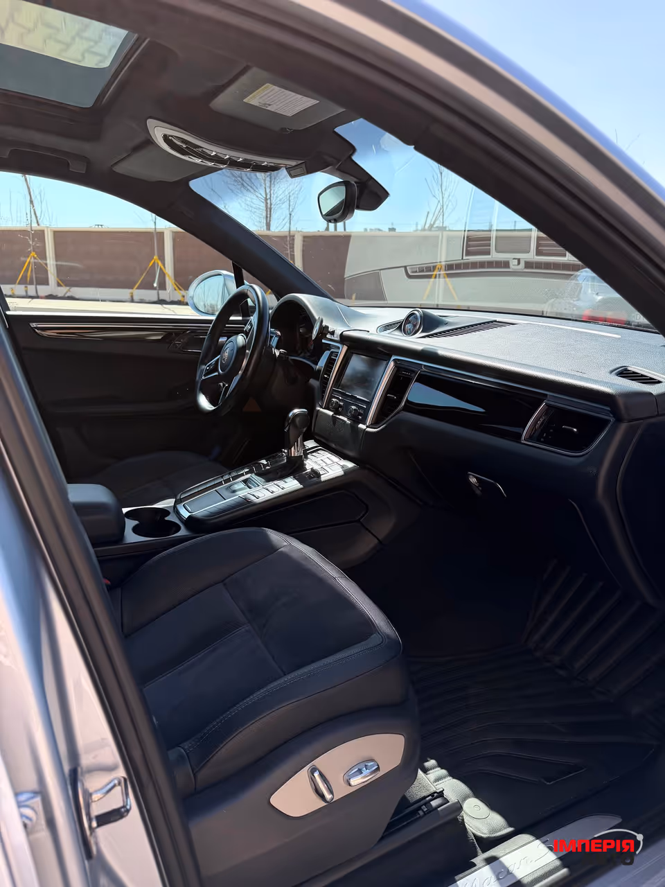 Porsche Macan - фото 22
