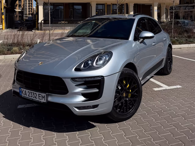 Porsche Macan - фото 1