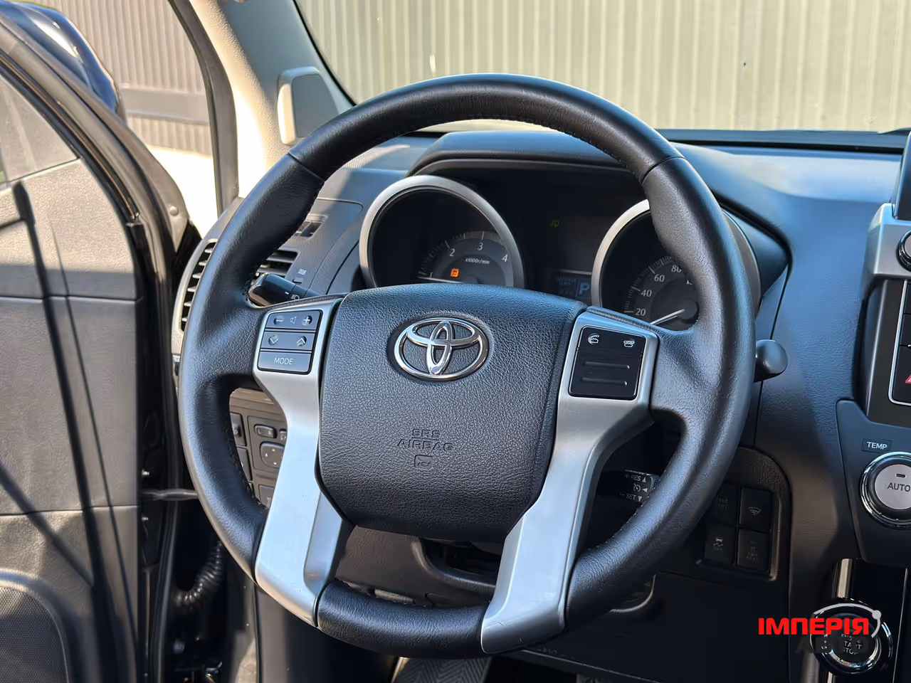 Toyota Land Cruiser Prado - фото 14