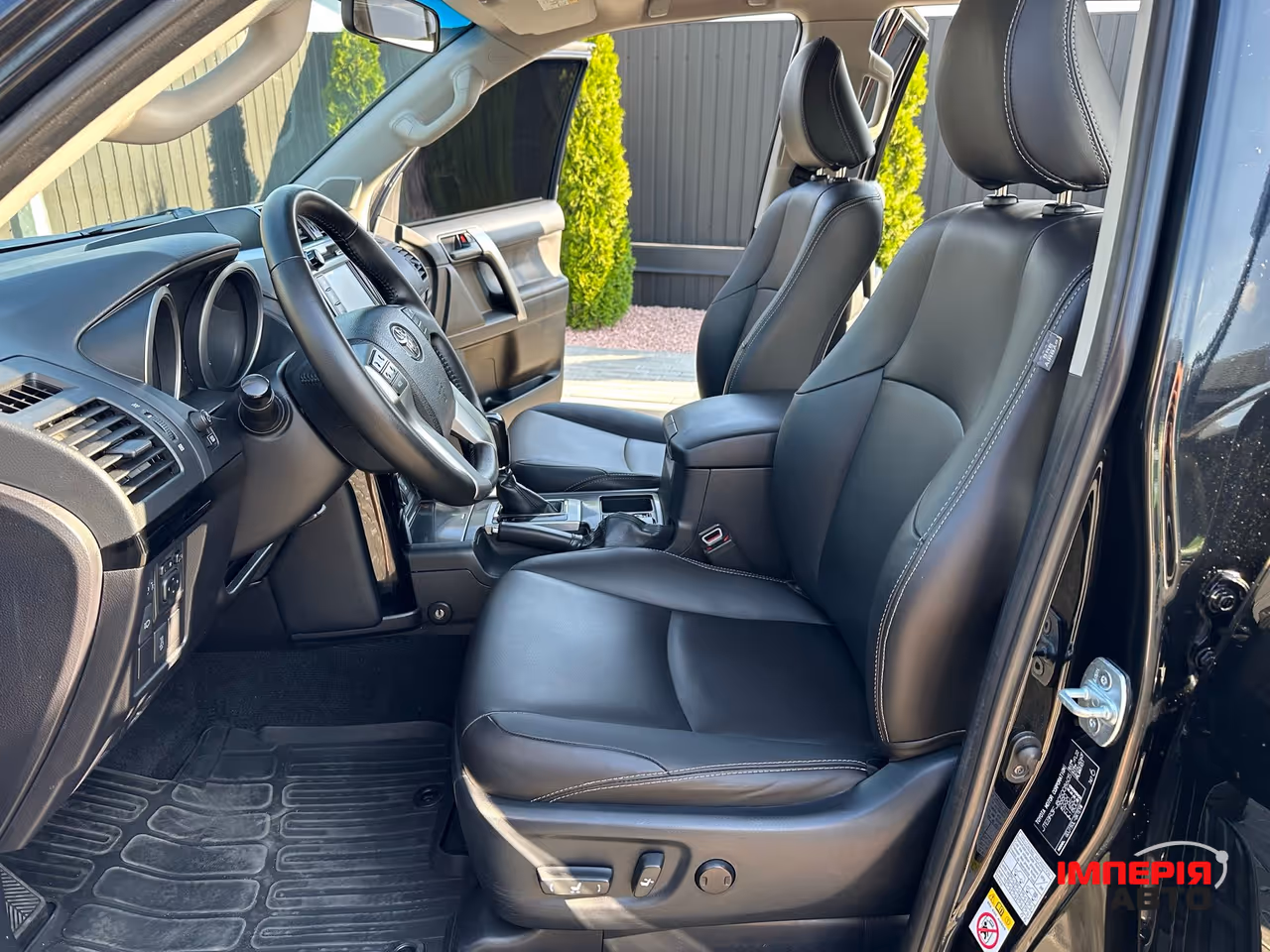 Toyota Land Cruiser Prado - фото 8