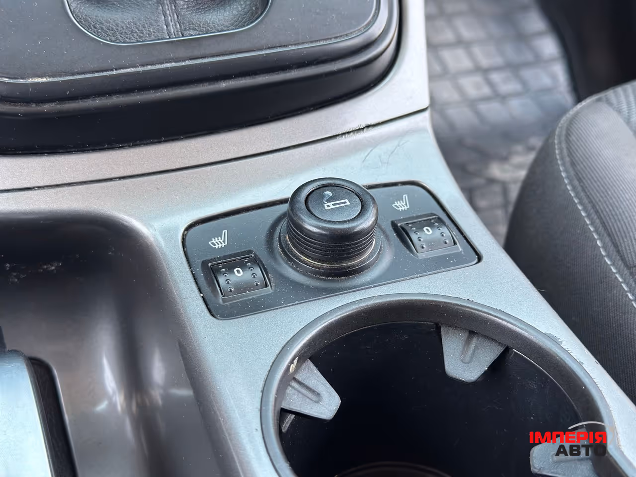 Ford Kuga - фото 16