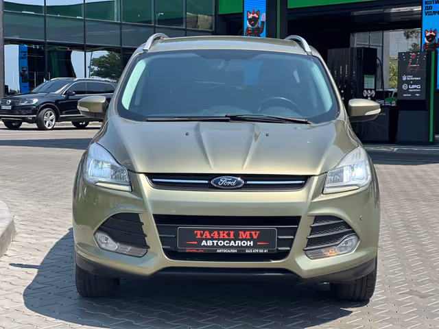 Ford Kuga - фото 4