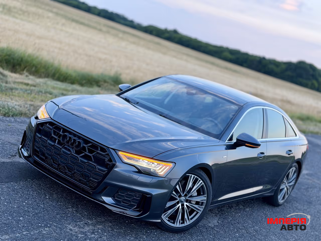 Audi A6 - фото 8
