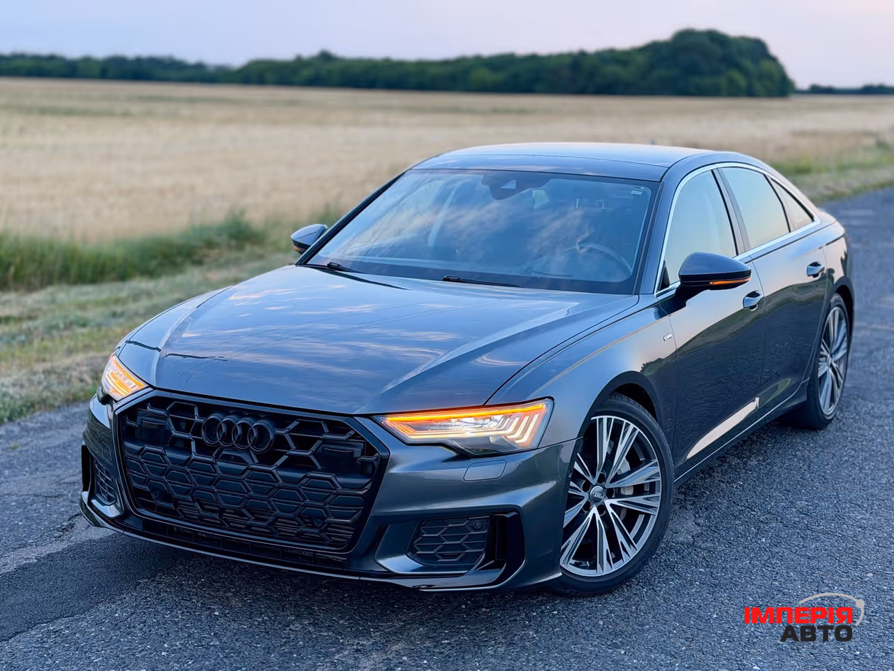 Audi A6 - фото 7