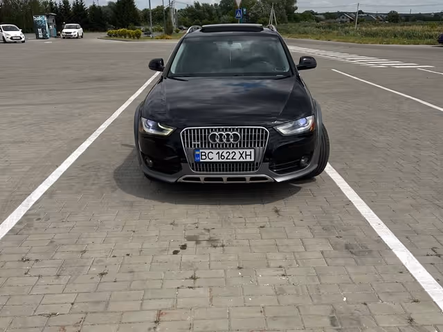 Audi A4 allroad - фото 2