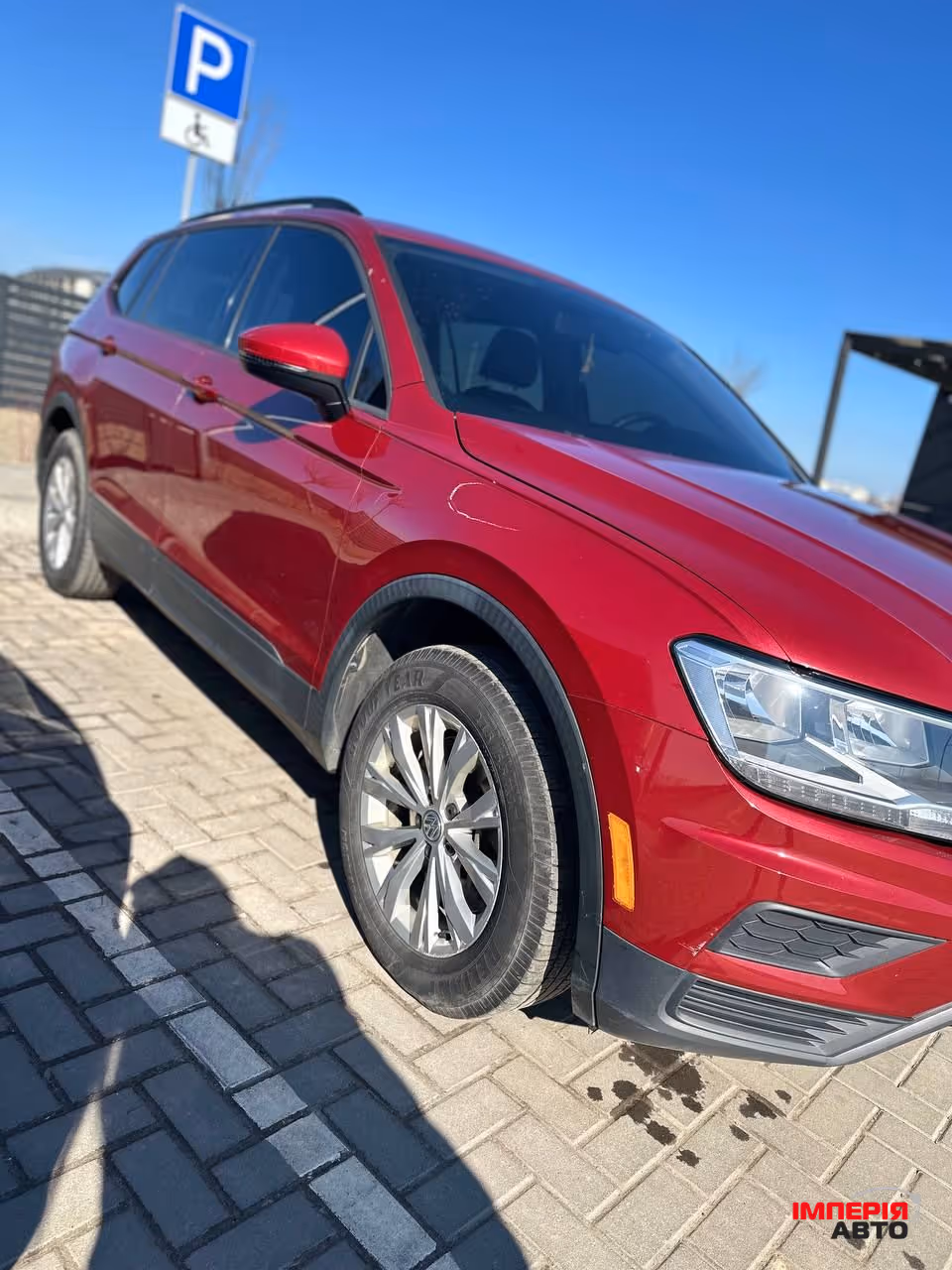 Volkswagen Tiguan - фото 2