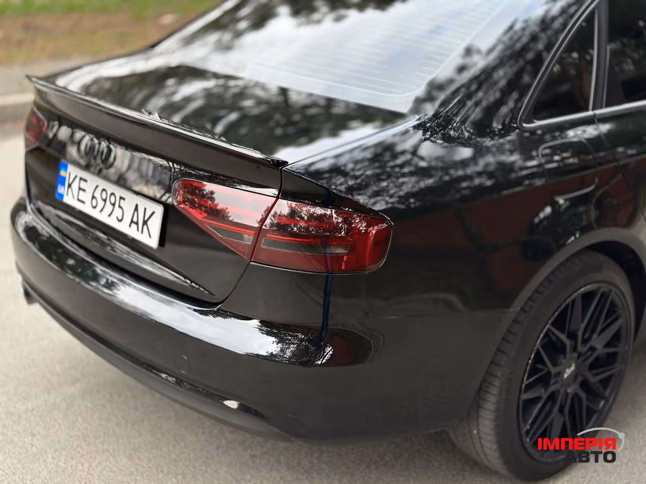 Audi A4 - фото 9