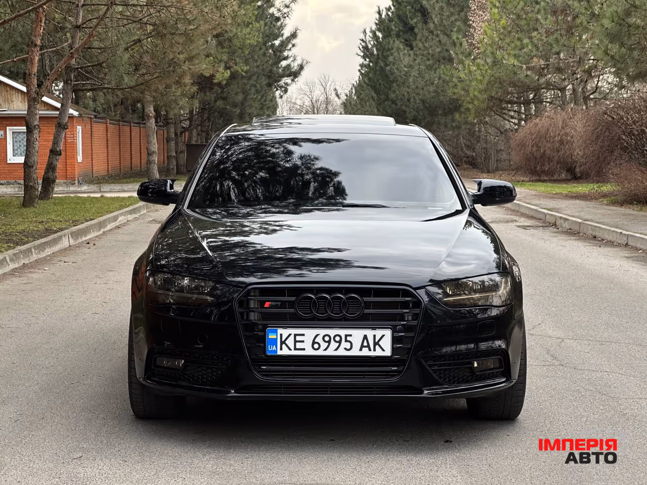 Audi A4 - фото 2