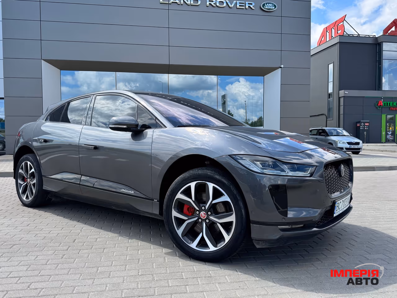 Jaguar I-Pace - фото 2