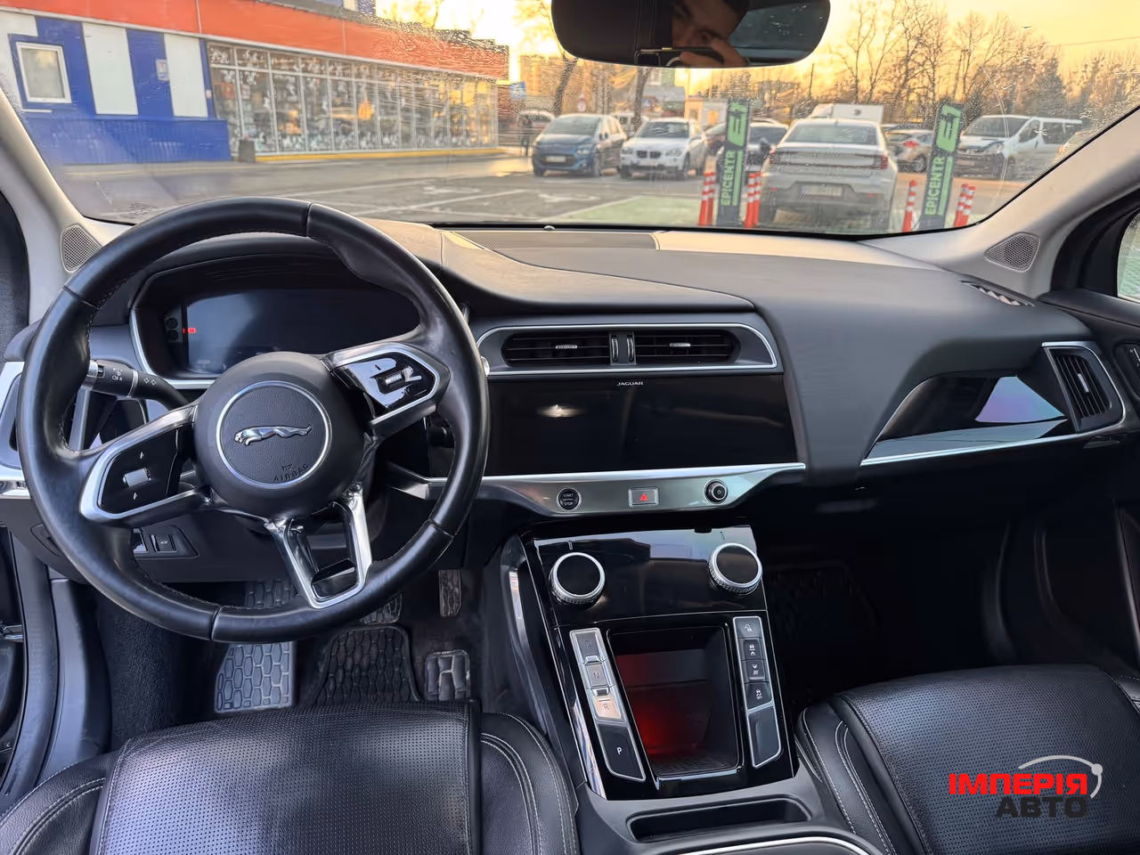 Jaguar I-Pace - фото 14