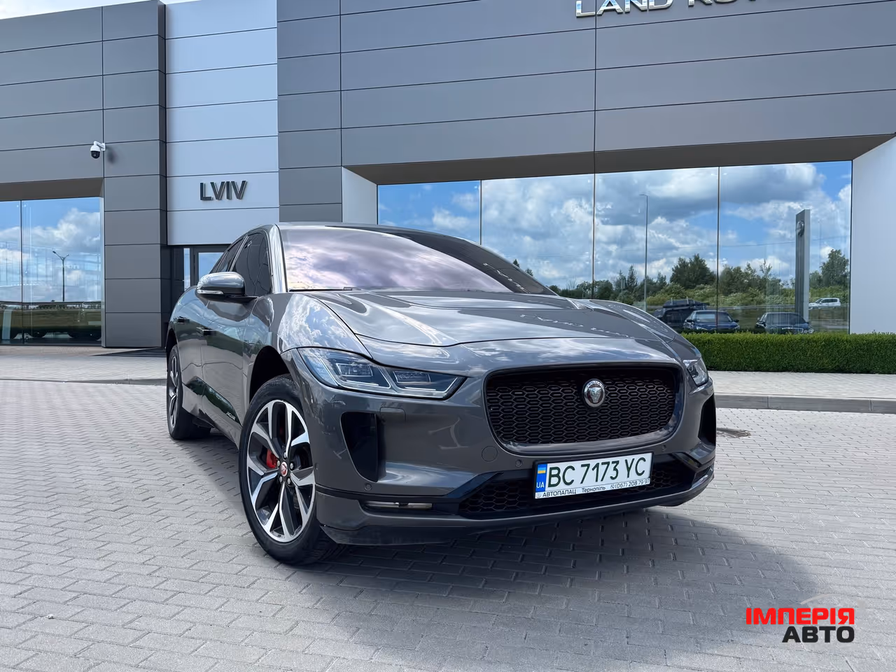 Jaguar I-Pace - фото 4