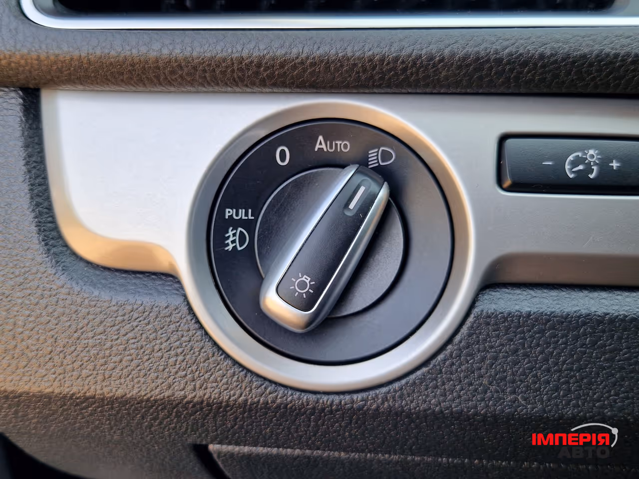 Volkswagen Passat USA/NMS - фото 15