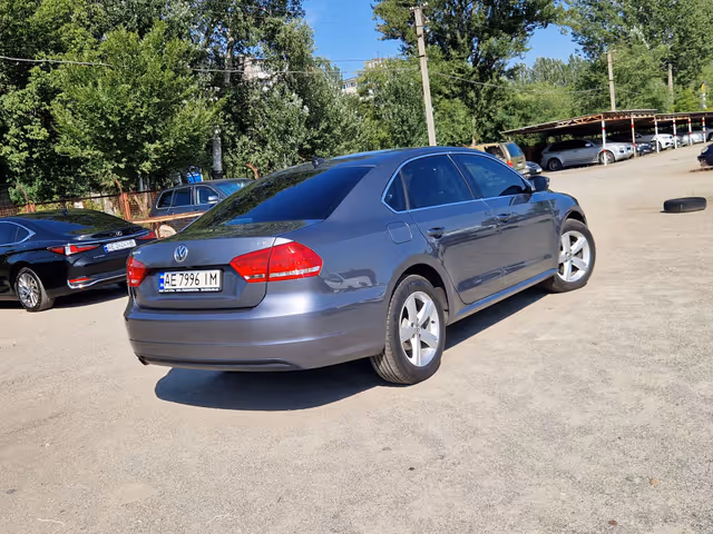 Volkswagen Passat USA/NMS - фото 4