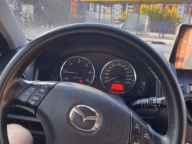 Mazda 6 - фото 5
