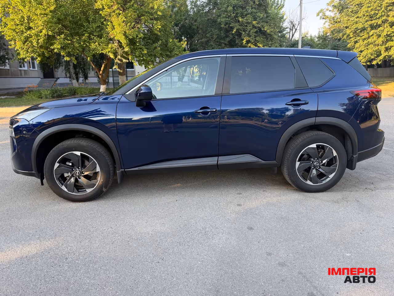 Nissan Rogue - фото 4