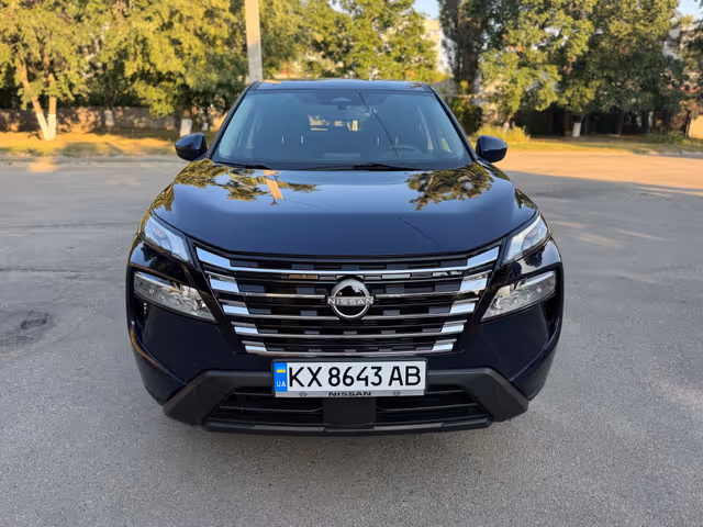 Nissan Rogue - фото 1