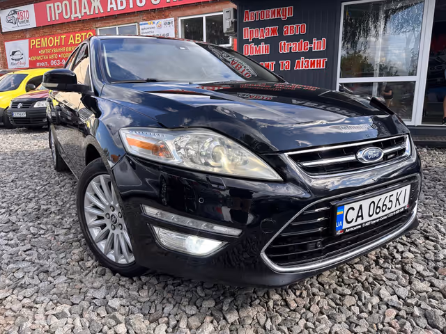Ford Mondeo - фото 1