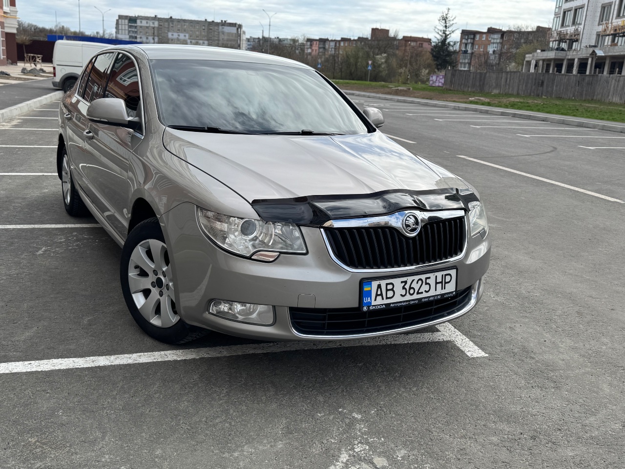 Skoda Superb - фото 2