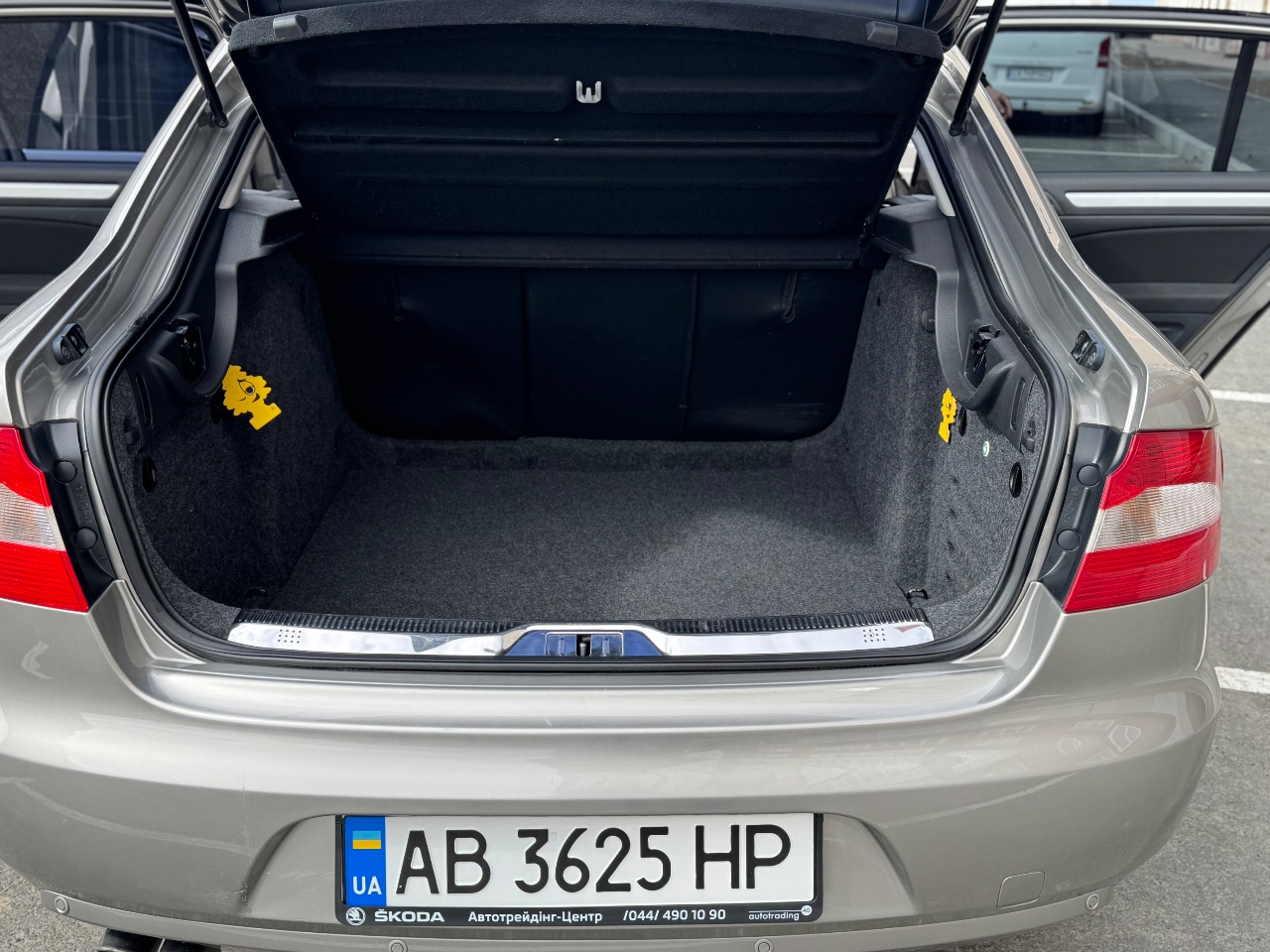 Skoda Superb - фото 5