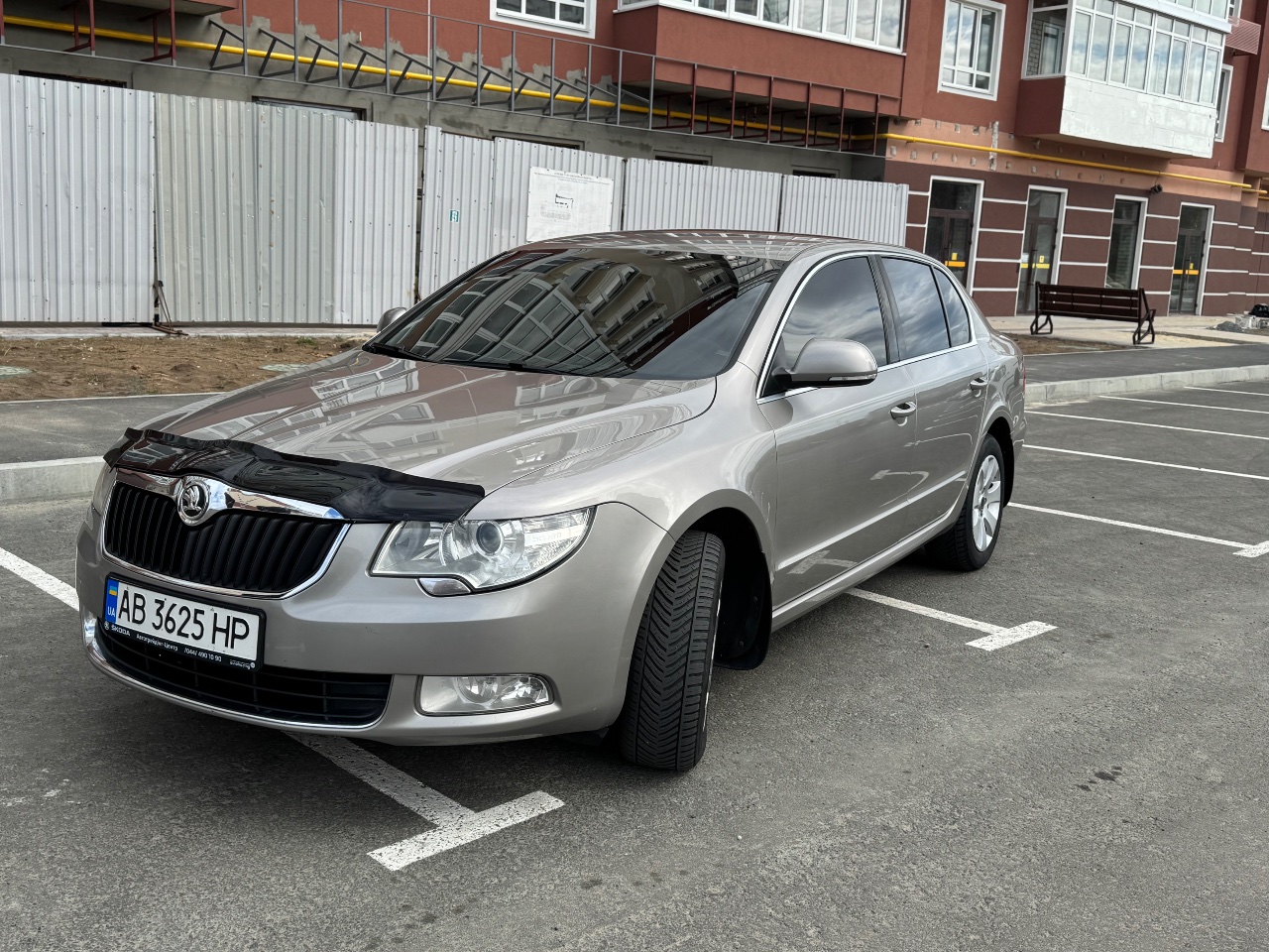 Skoda Superb - фото 6