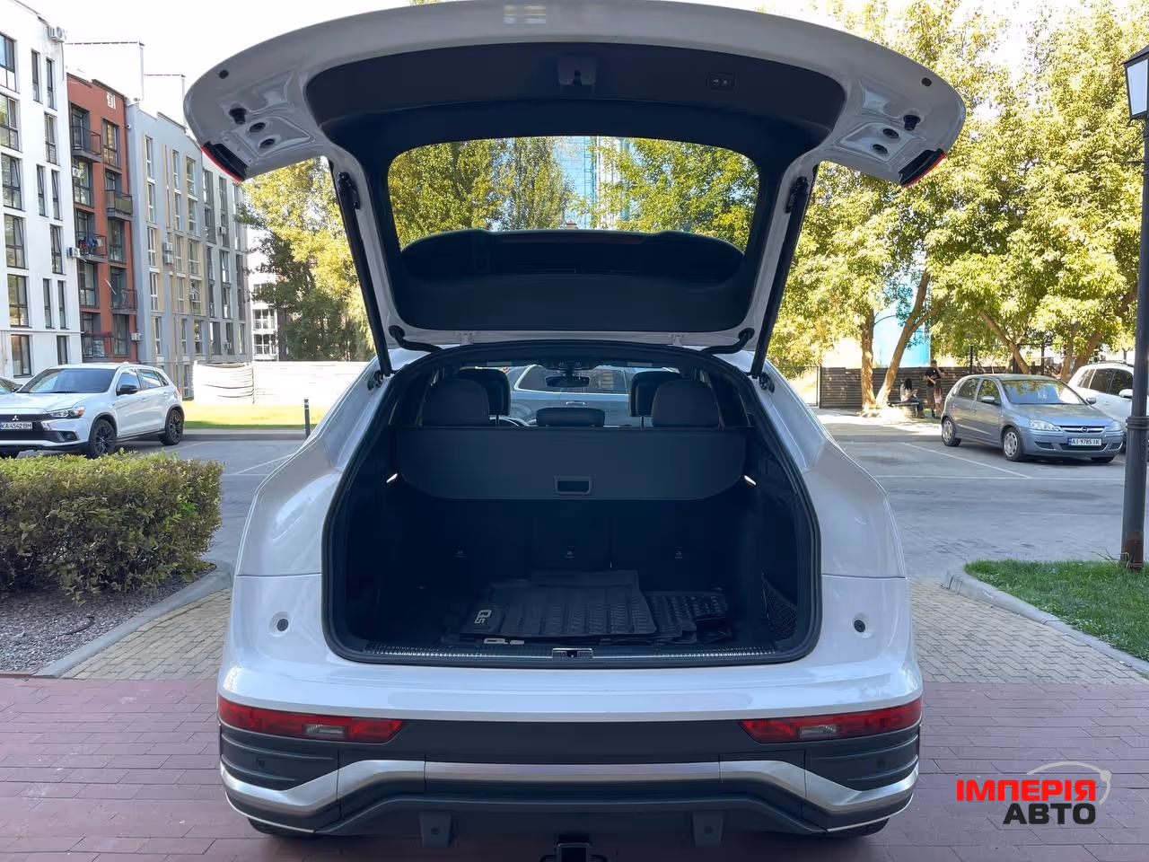 Audi Q5 Sportback - фото 35