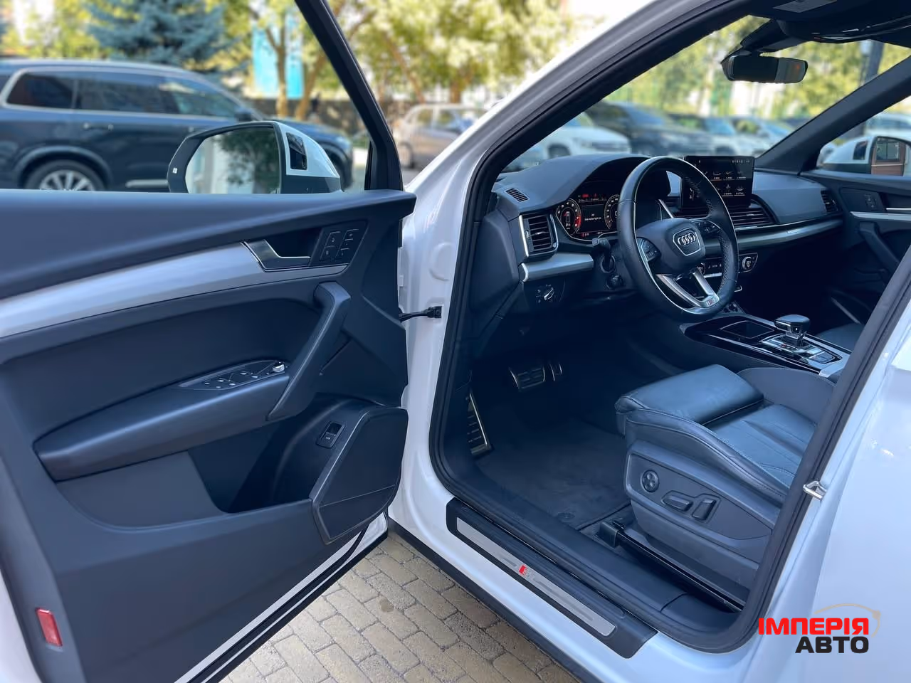 Audi Q5 Sportback - фото 14