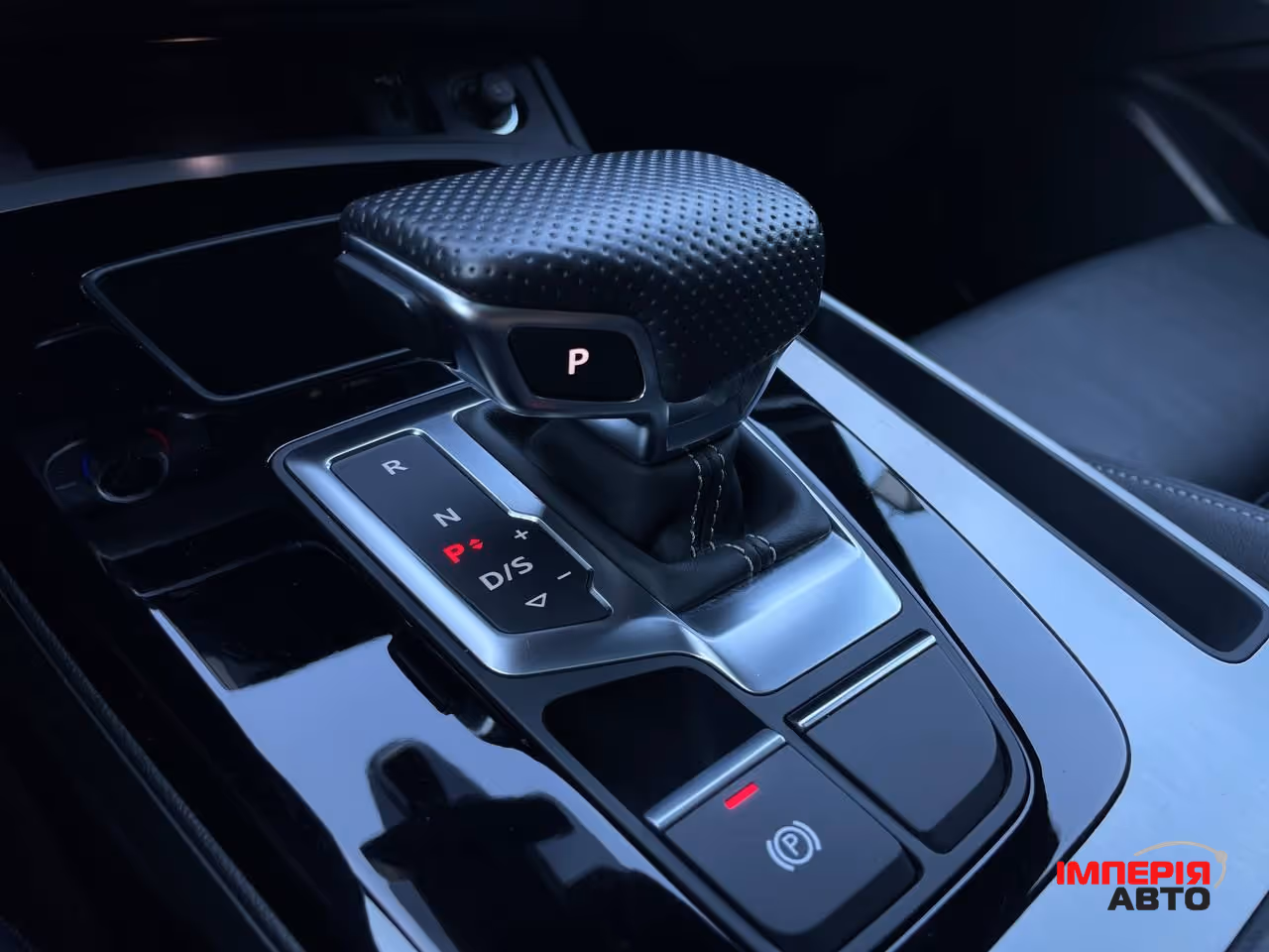 Audi Q5 Sportback - фото 20