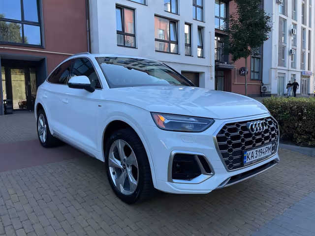 Audi Q5 Sportback - фото 5