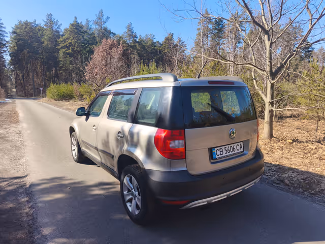Skoda Yeti - фото 5